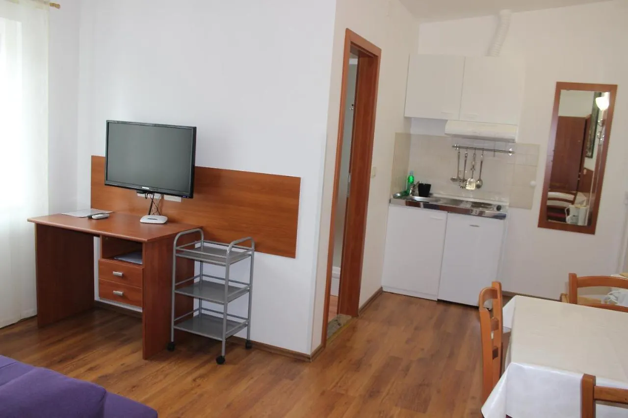 Apartments And Rooms Liburnija Opatija