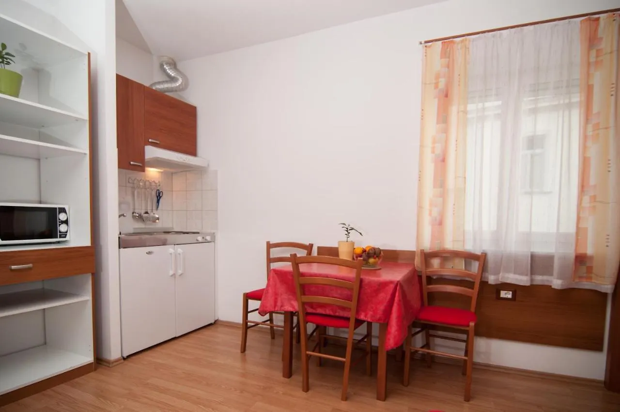 Apartments And Rooms Liburnija Opatija 0*,