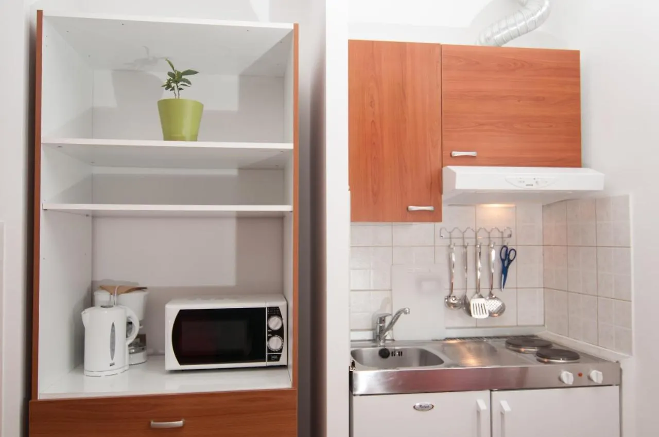 Apartments And Rooms Liburnija Opatija 0*,  Croatia