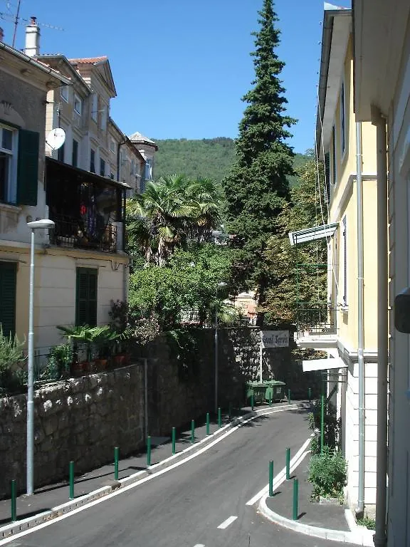 Apartments And Rooms Liburnija Opatija 0*,