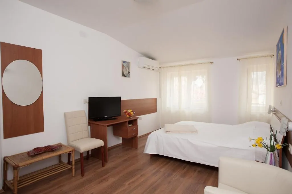 Apartments And Rooms Liburnija Opatija