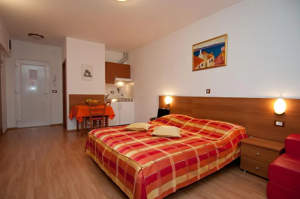 Apartments And Rooms Liburnija Opatija
