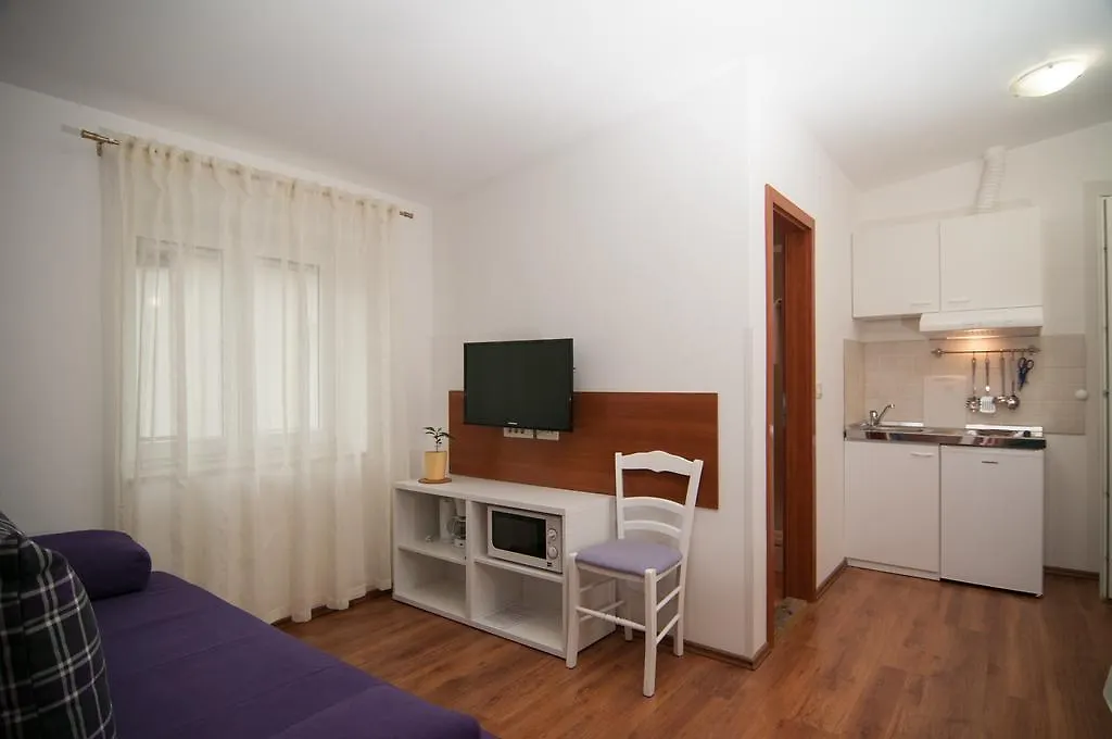 Apartments And Rooms Liburnija Opatija