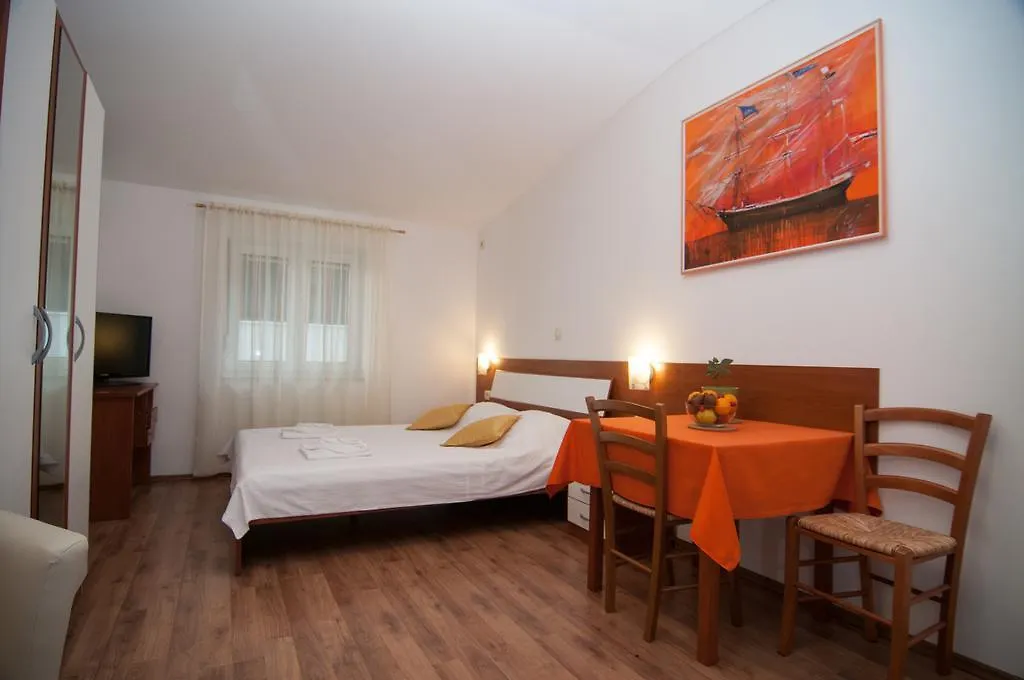 Apartments And Rooms Liburnija Opatija