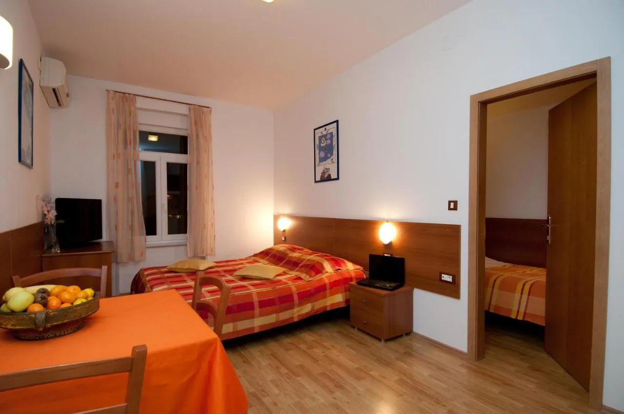 Apartments And Rooms Liburnija Opatija