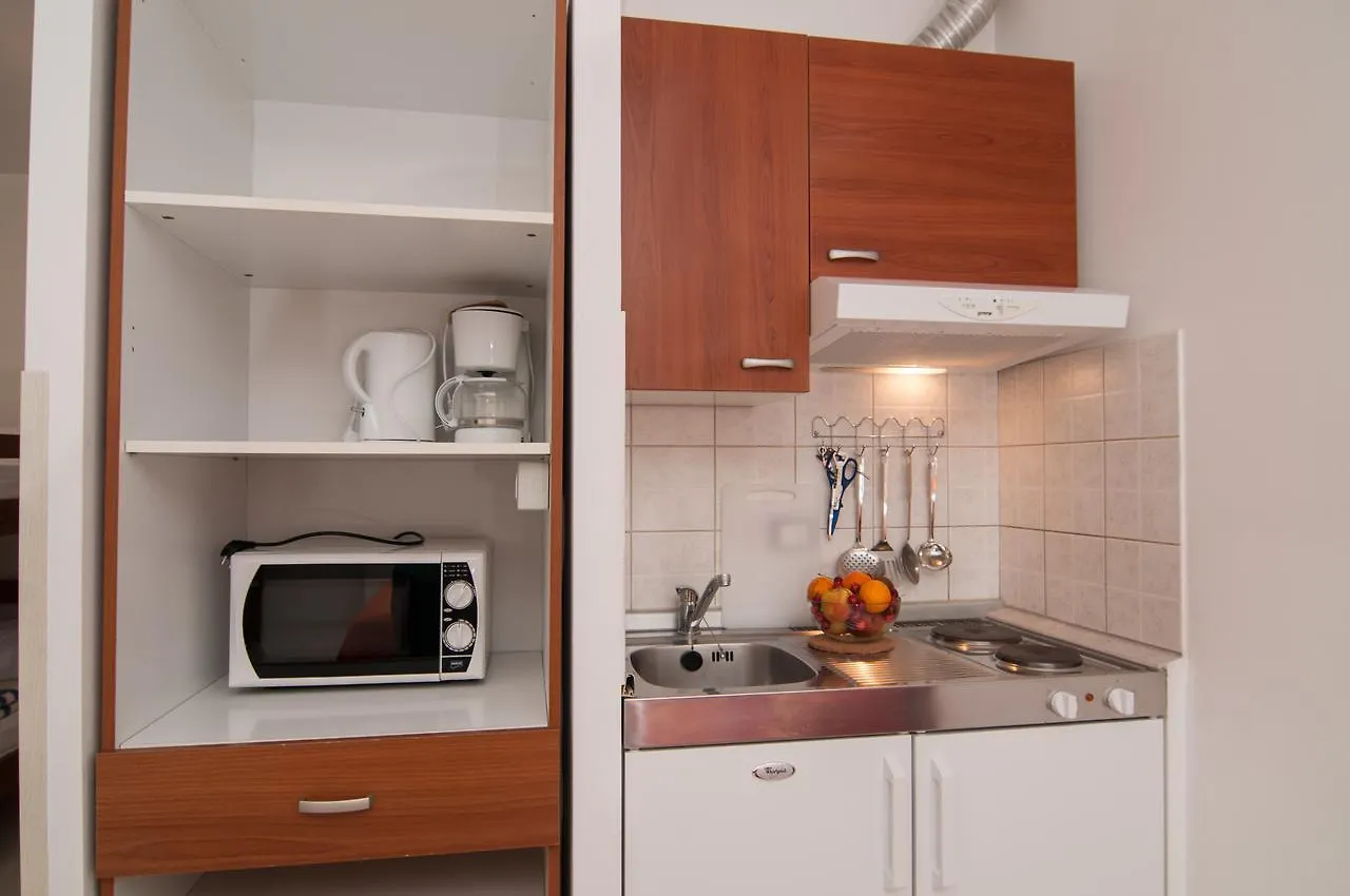 Apartments And Rooms Liburnija Opatija